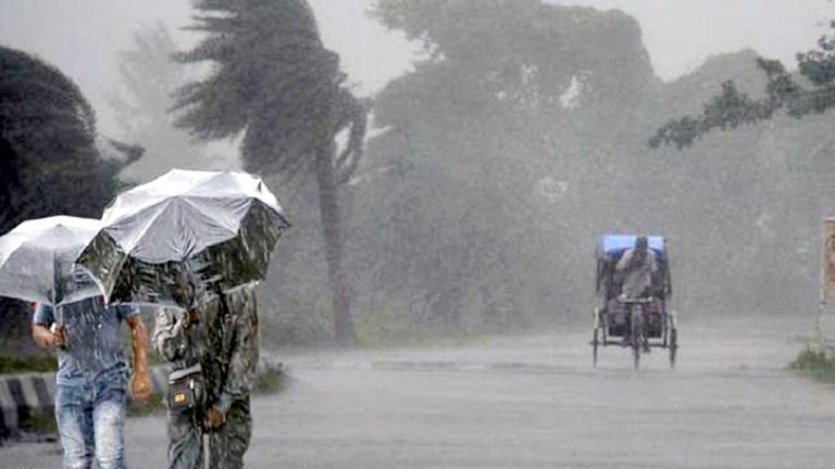 সপ্তাহজুড়ে সারা দেশে বজ্রসহ বৃষ্টির আভাস