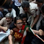 ‘যৌনাঙ্গে বুট দিয়ে মেরেছে’- দিল্লিতে আটক বিক্ষোভকারীদের অভিযোগ